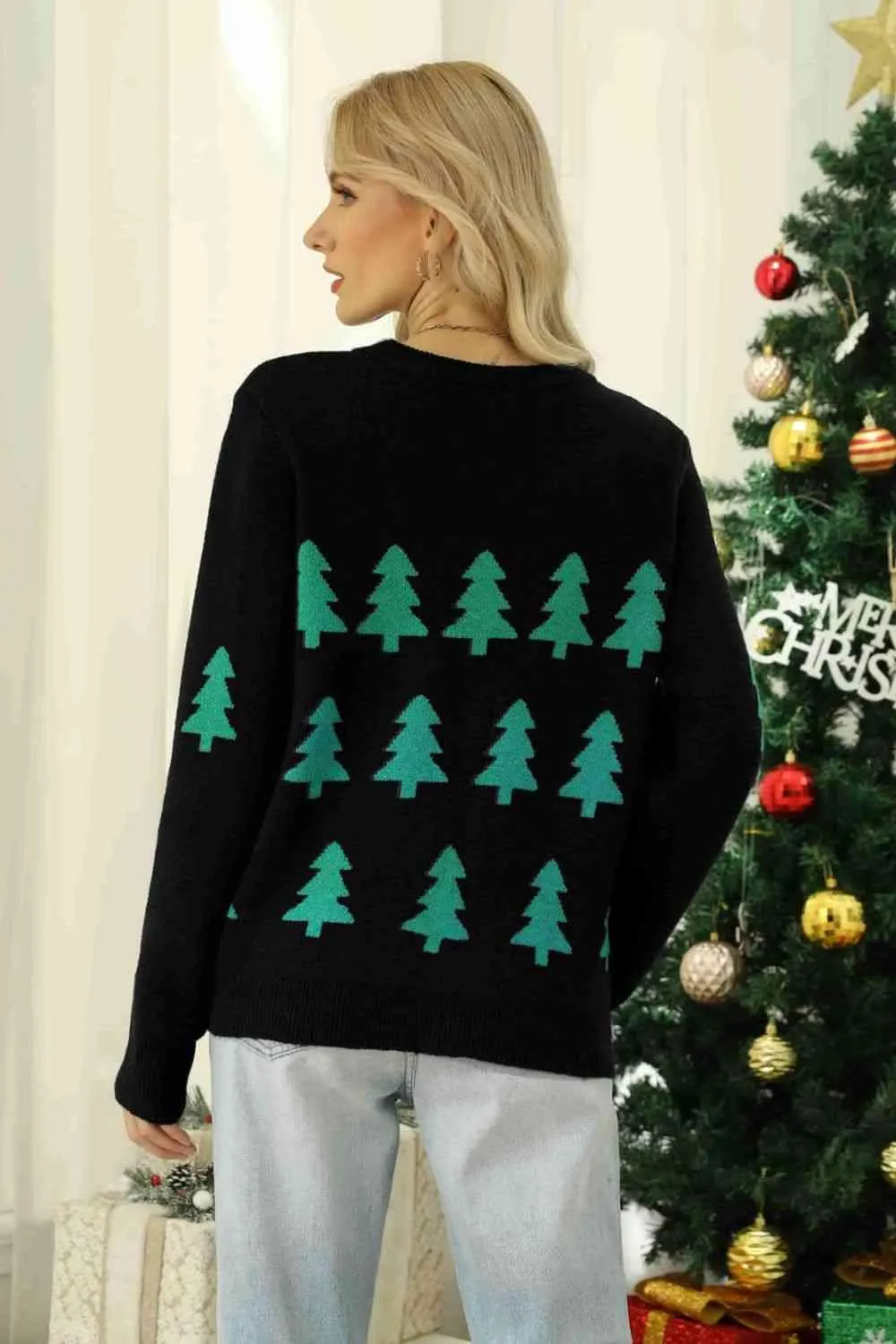 Charming Holiday Knit Pullover