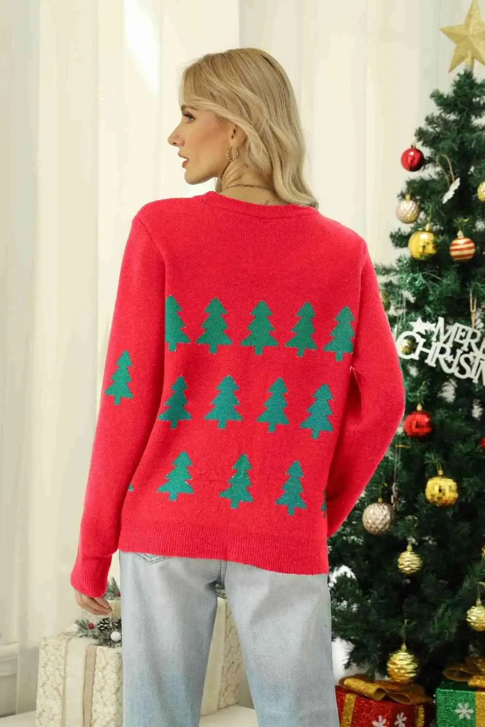 Charming Holiday Knit Pullover