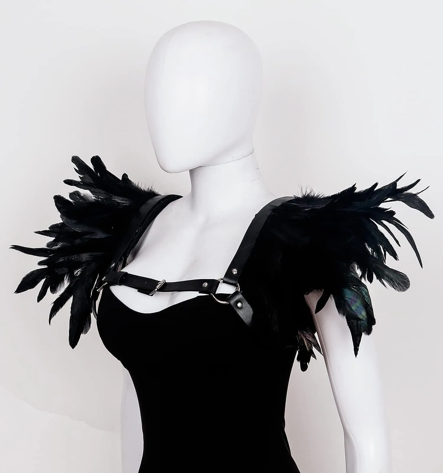 European And American Punk Gothic Feather Leather Shoulder Knot