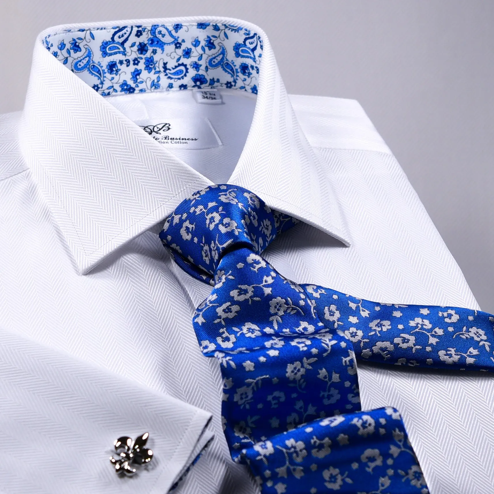 Italian Best White Herringbone Twill Formal Business Dress Shirt With Blue Floral Inner Lining Fashion